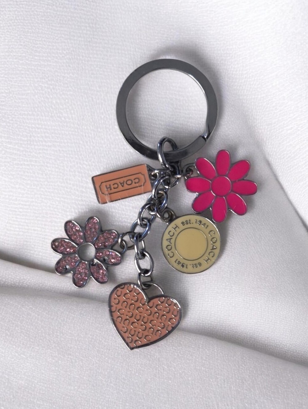 COACH Pink Heat Daisy Swarovski Crystal Keychain Y2K- Fob Purse Charm